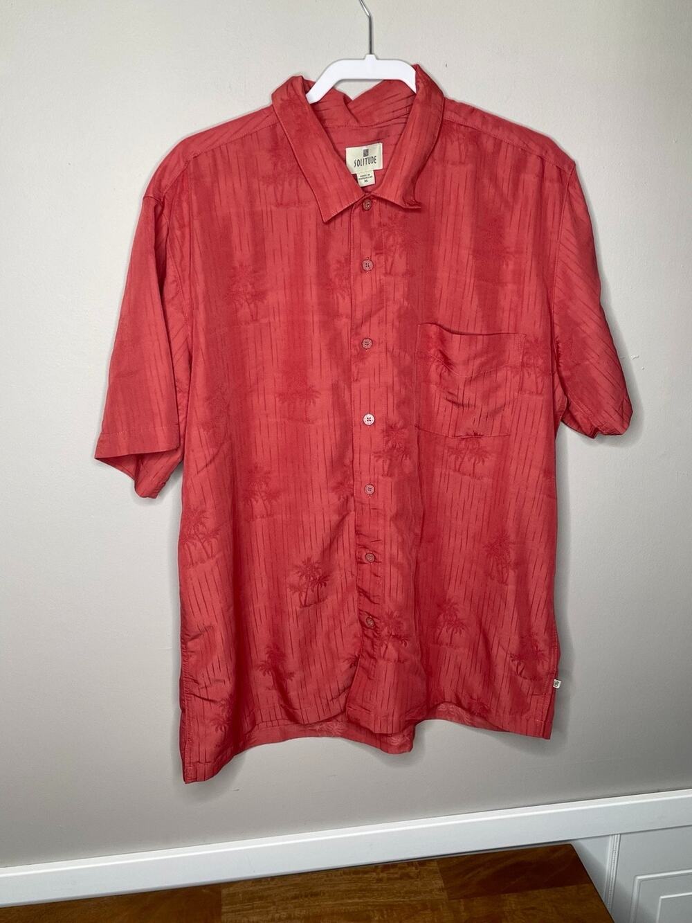 Solitude Hawaiian Camp Shirt Mens XL Coral Pink Palm Tree Rayon Blend Tropical